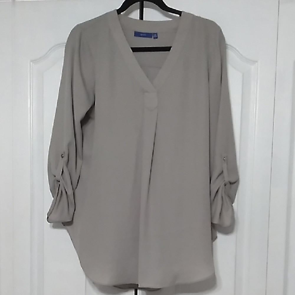 Apt. 9 Tan Blouse